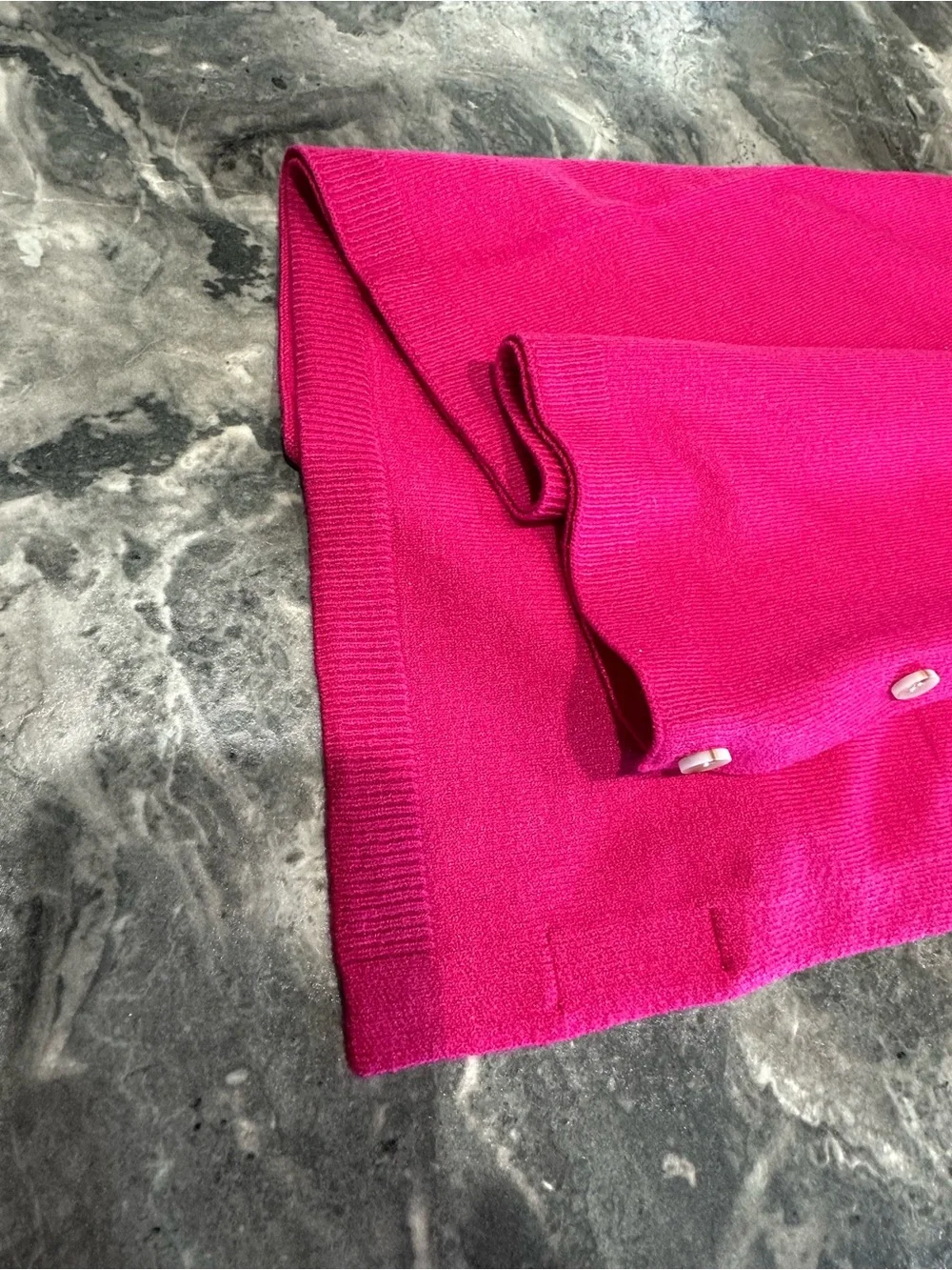 Puli Pashmina-Type Wrap with Buttons